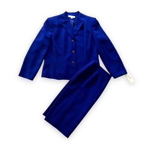 Le Suit Galaxy Blue Blazer & Skirt Set NWT Career wear